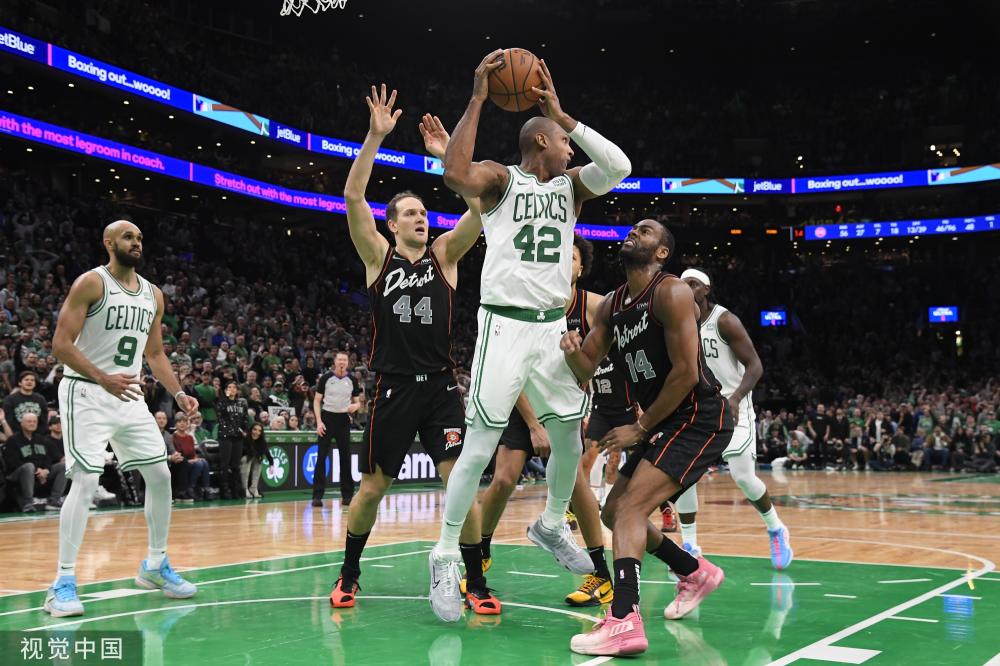 给足球界留 给足球界留